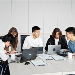 秦霞品
